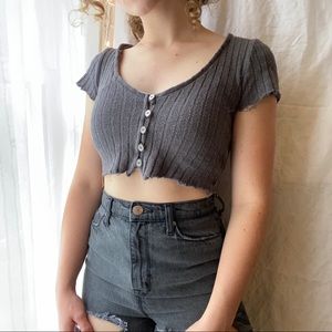 ✴️SOLD✴️Urban Outfitters Short Sleeve Ribbed Crop